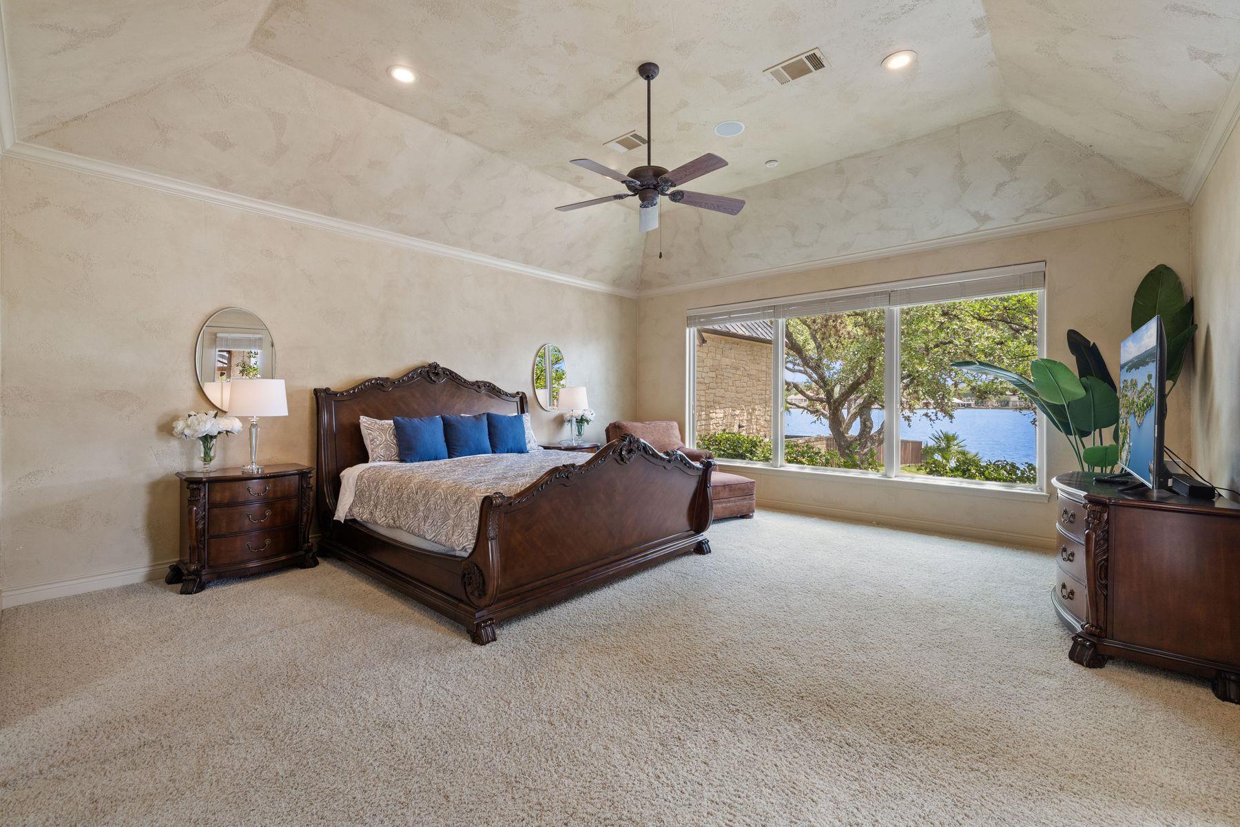 Image 29 of 39 For 113 Wennmohs Pl