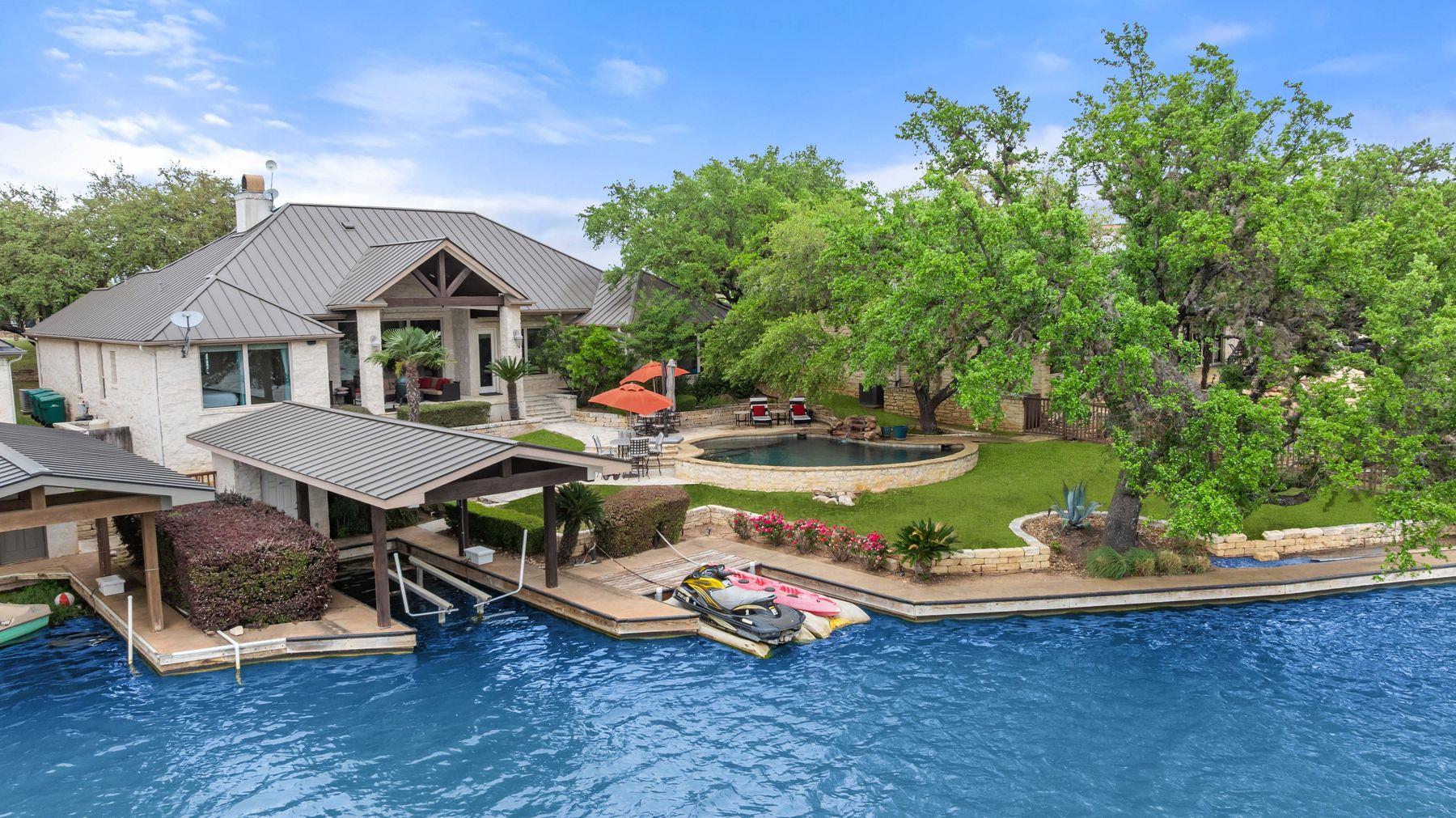 Image 4 of 39 For 113 Wennmohs Pl