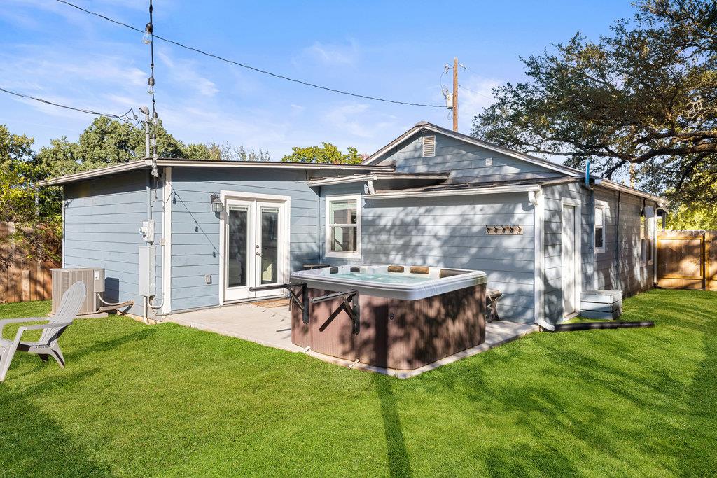 Image 33 of 37 For 102 Ranchview Dr