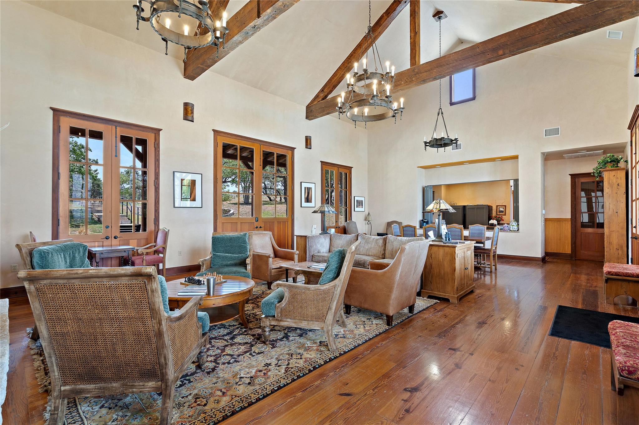 Image 21 of 40 For 1495 Walnut Springs Rd