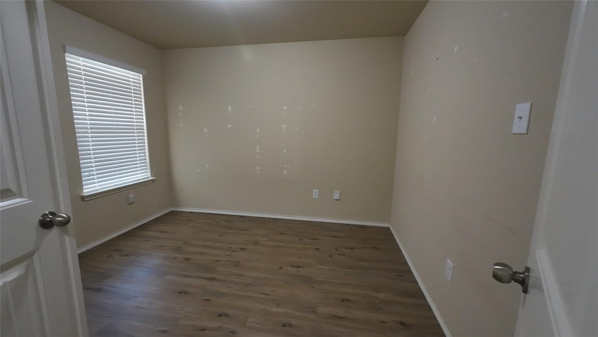 Image 11 of 20 For 1517 Birmingham Dr