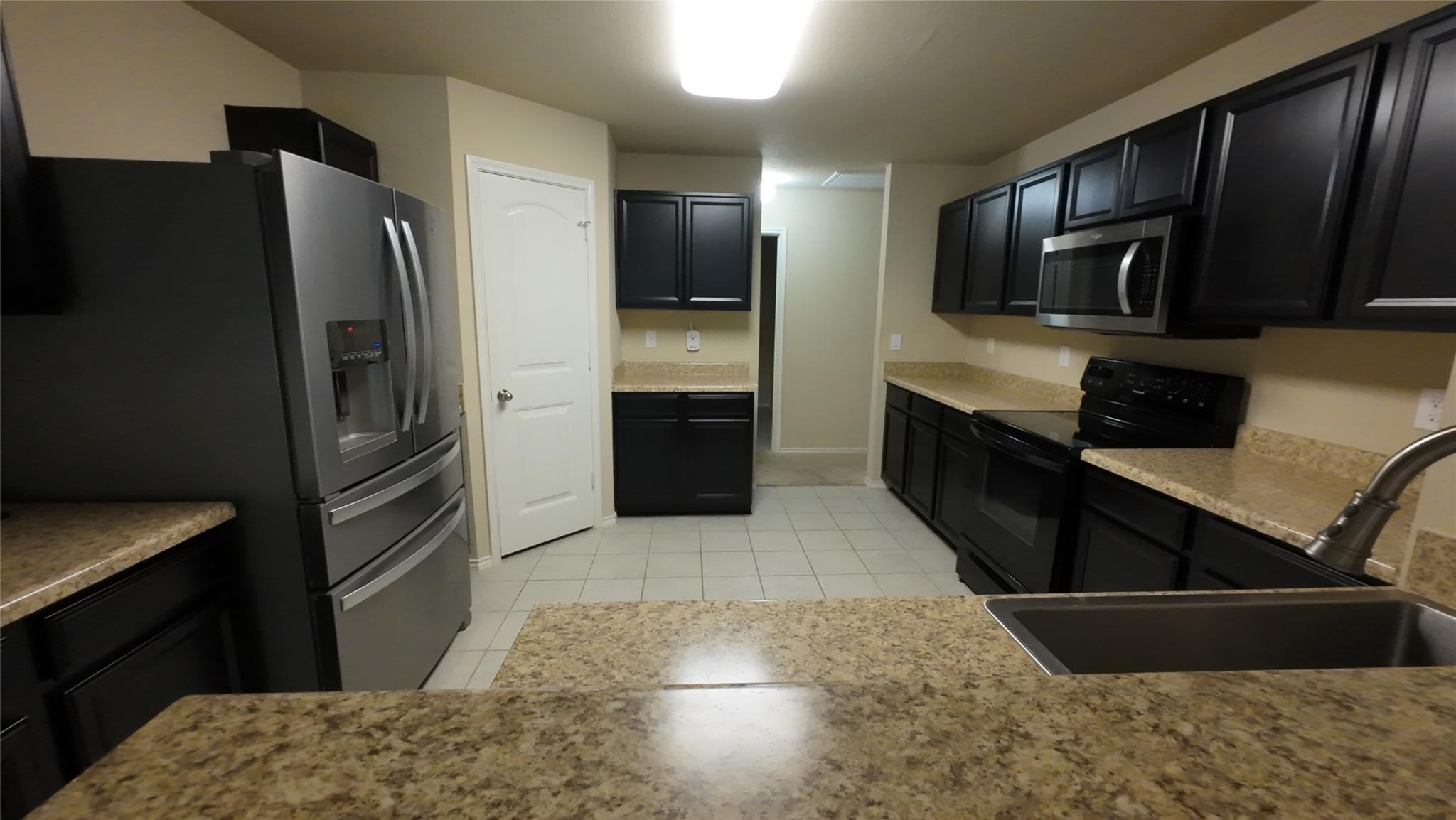 Image 4 of 20 For 1517 Birmingham Dr