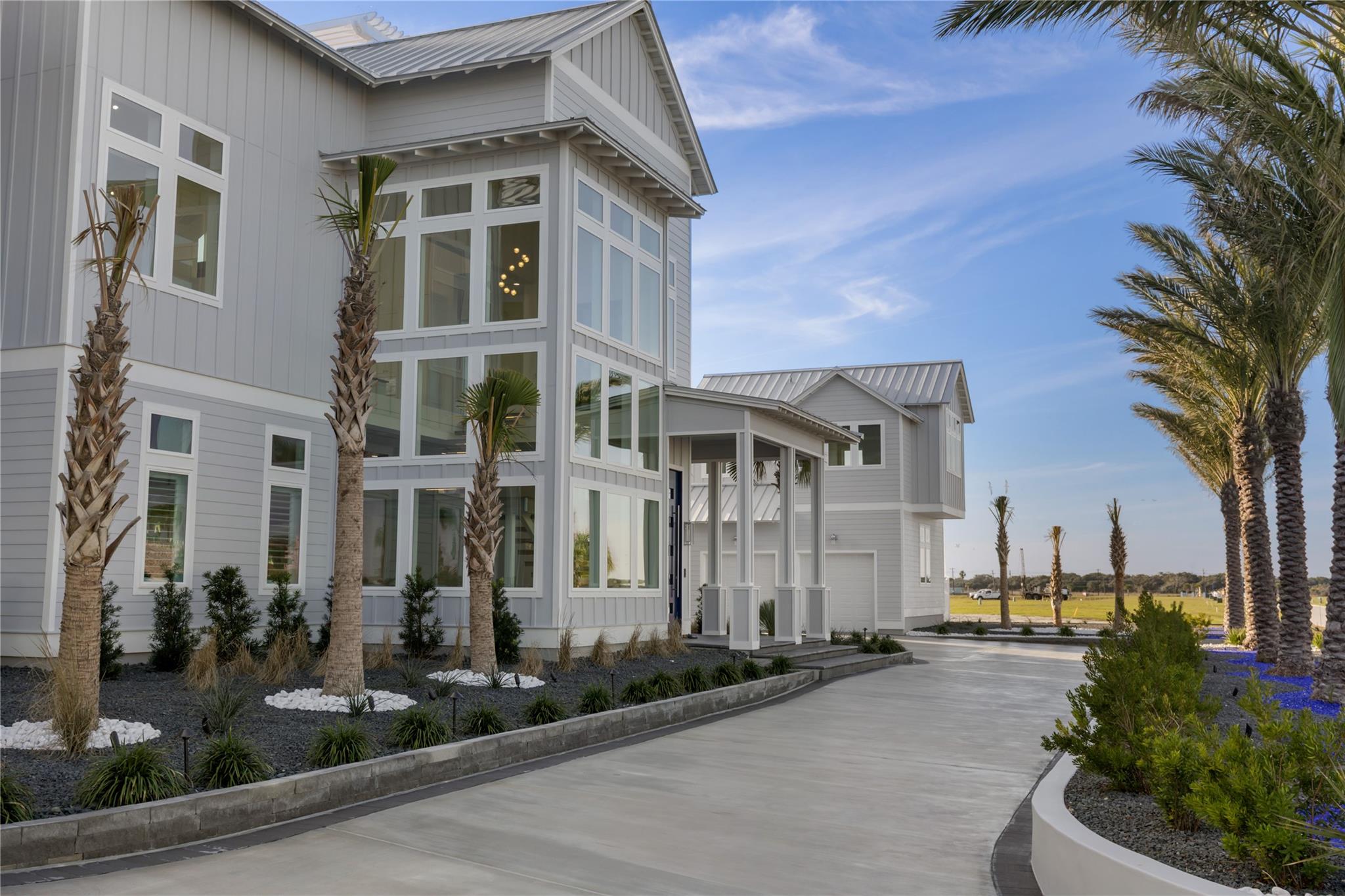 Image 11 of 40 For 305 Estes Dr