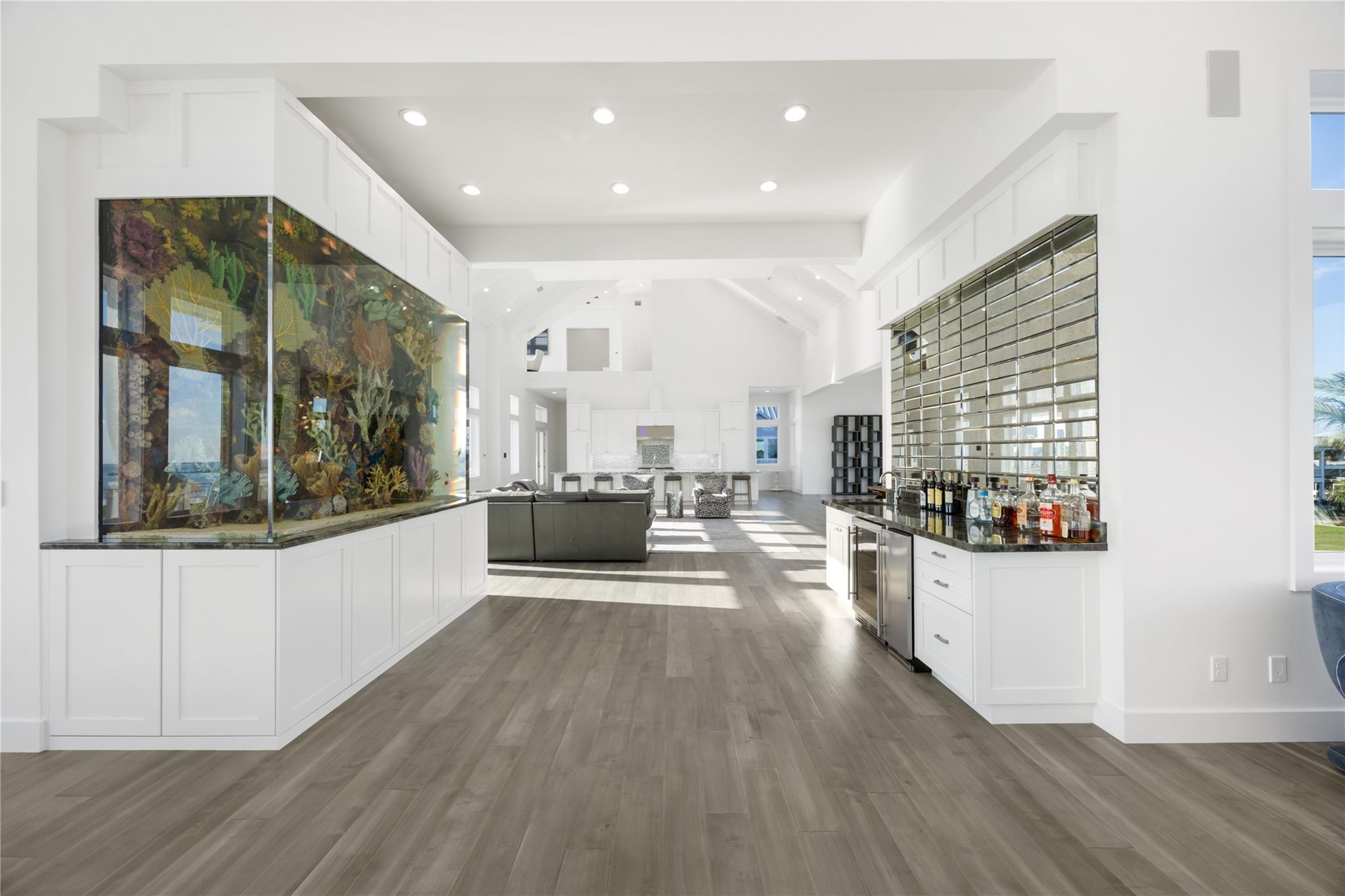 Image 19 of 40 For 305 Estes Dr