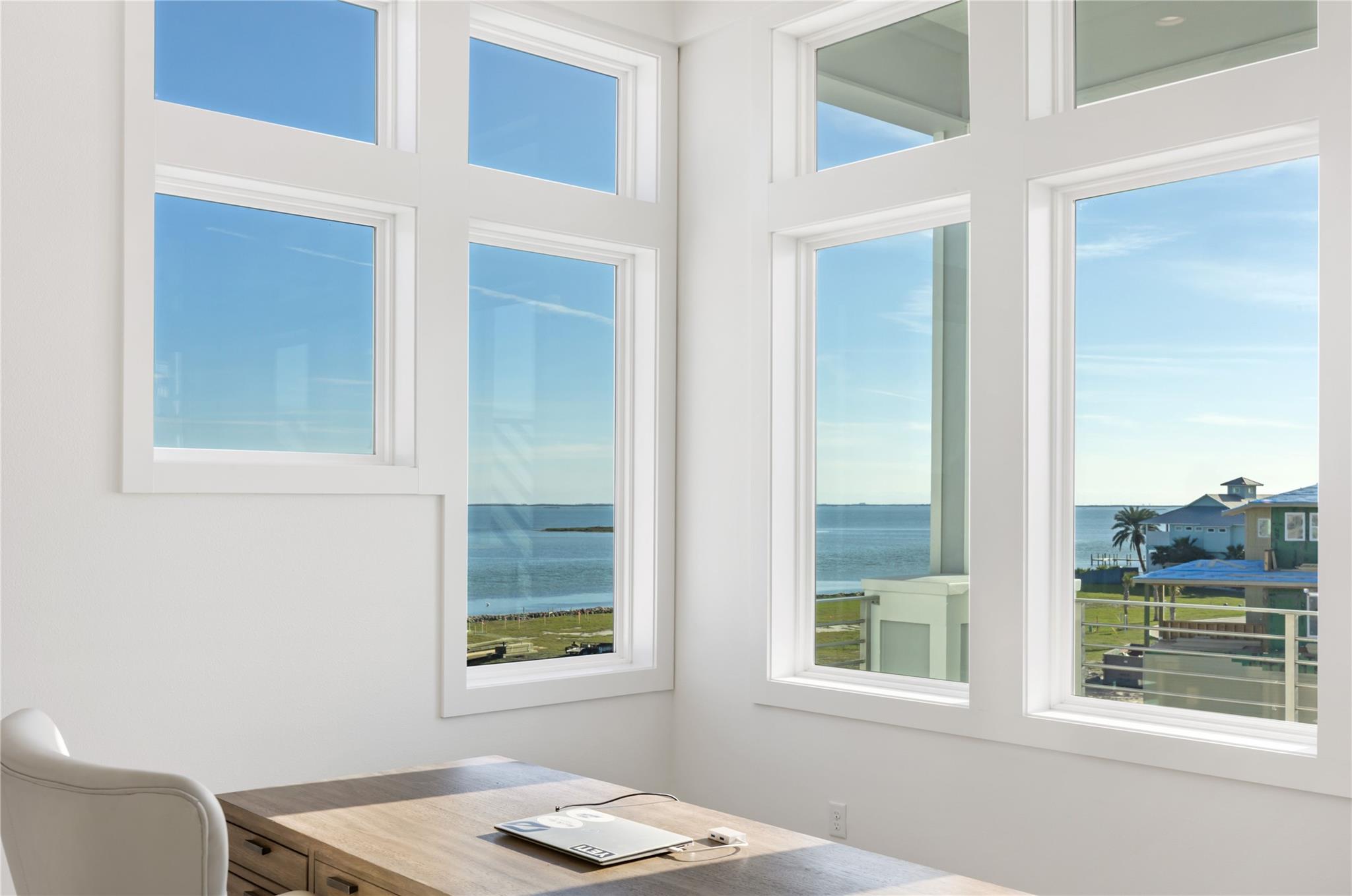 Image 21 of 40 For 305 Estes Dr