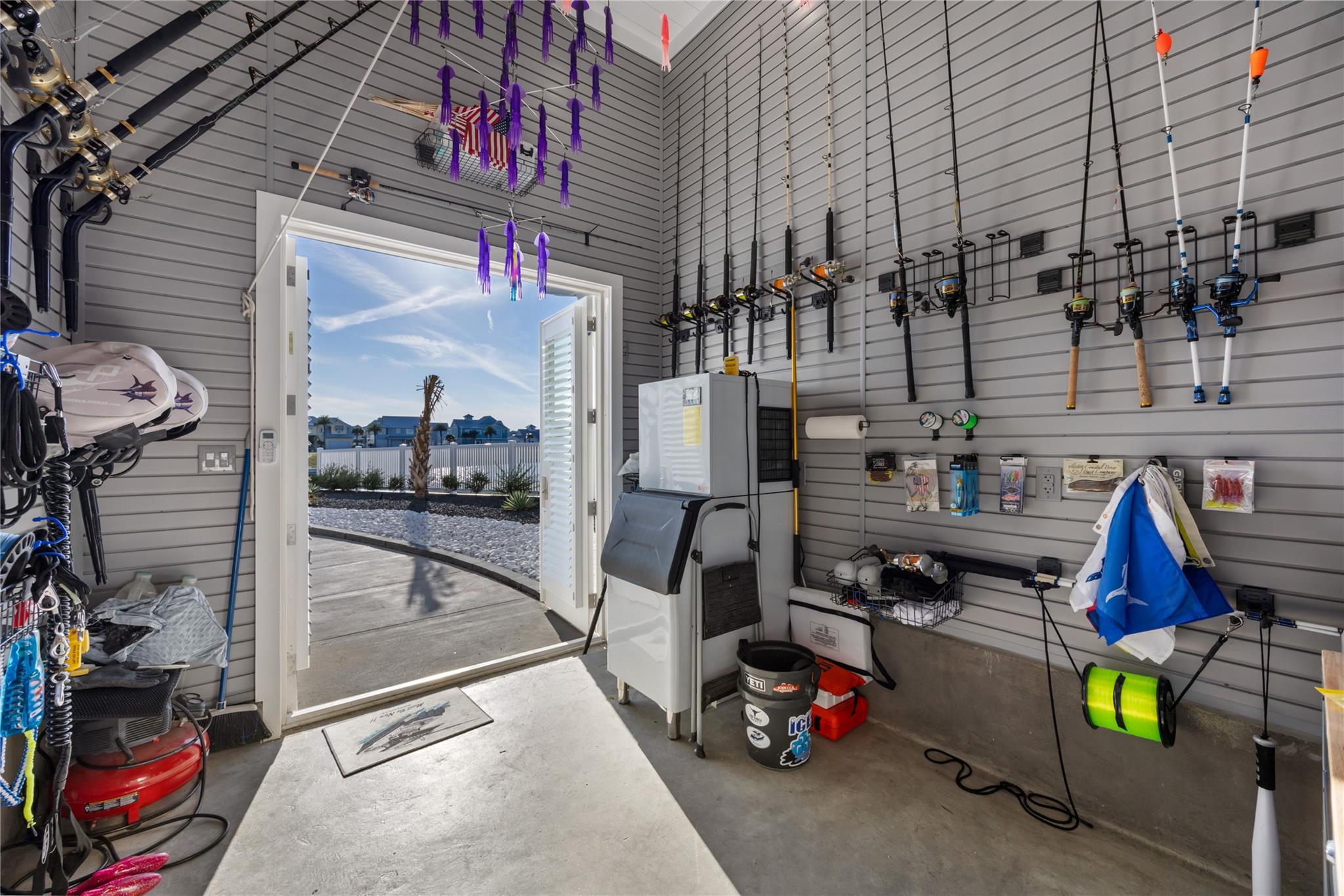 Image 31 of 40 For 305 Estes Dr