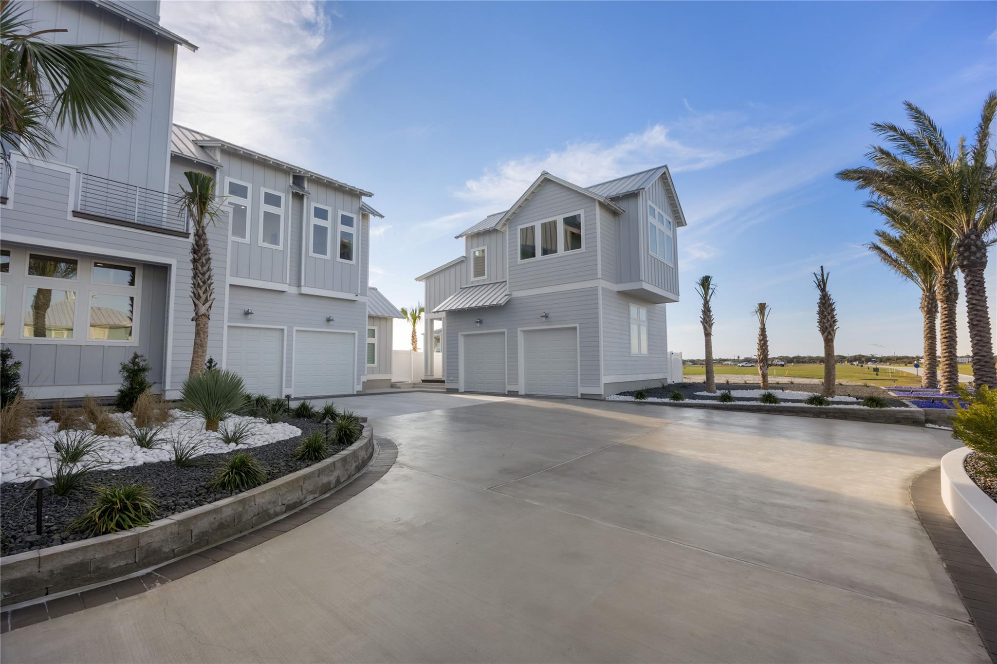 Image 32 of 40 For 305 Estes Dr