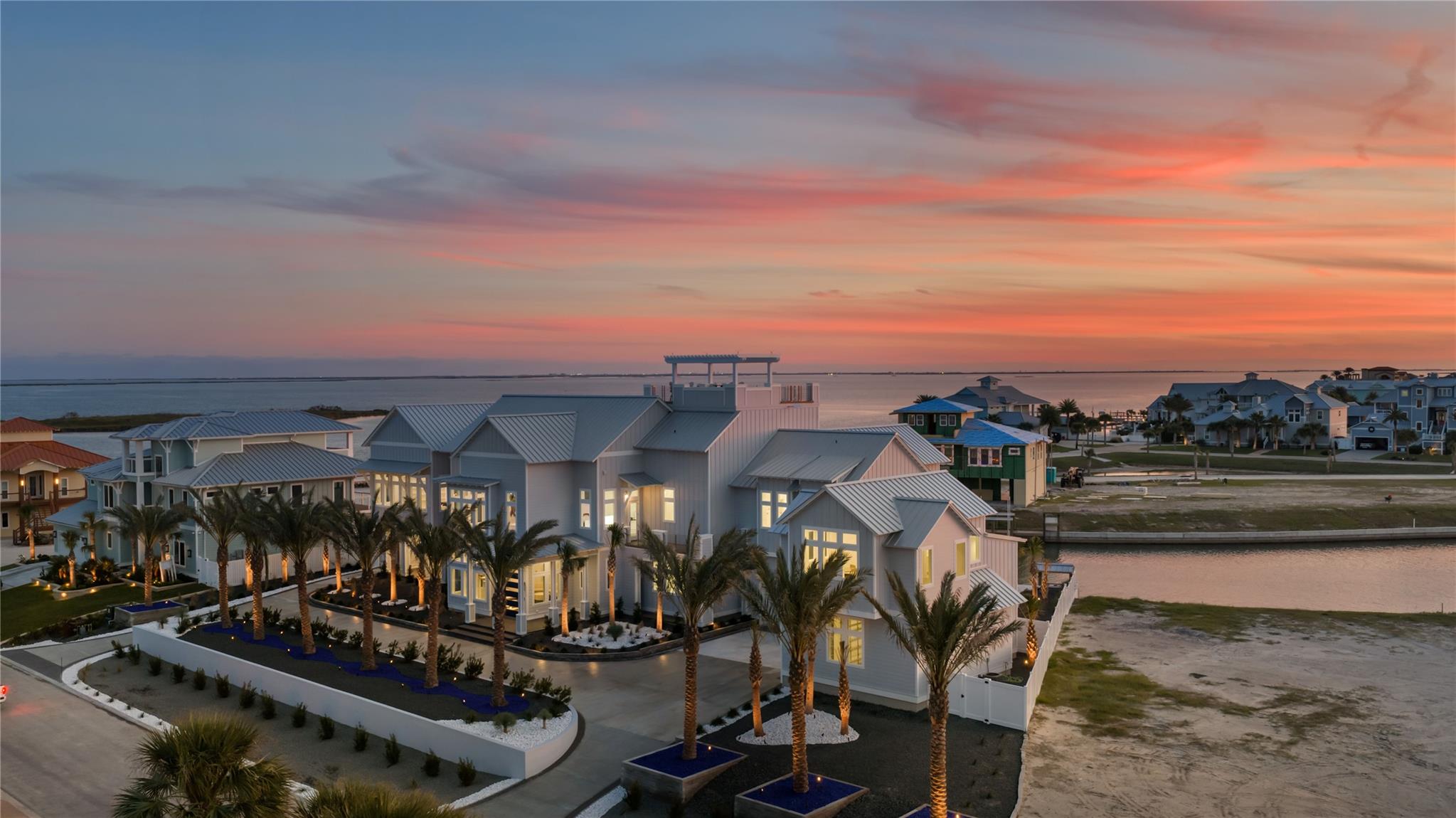 Image 39 of 40 For 305 Estes Dr