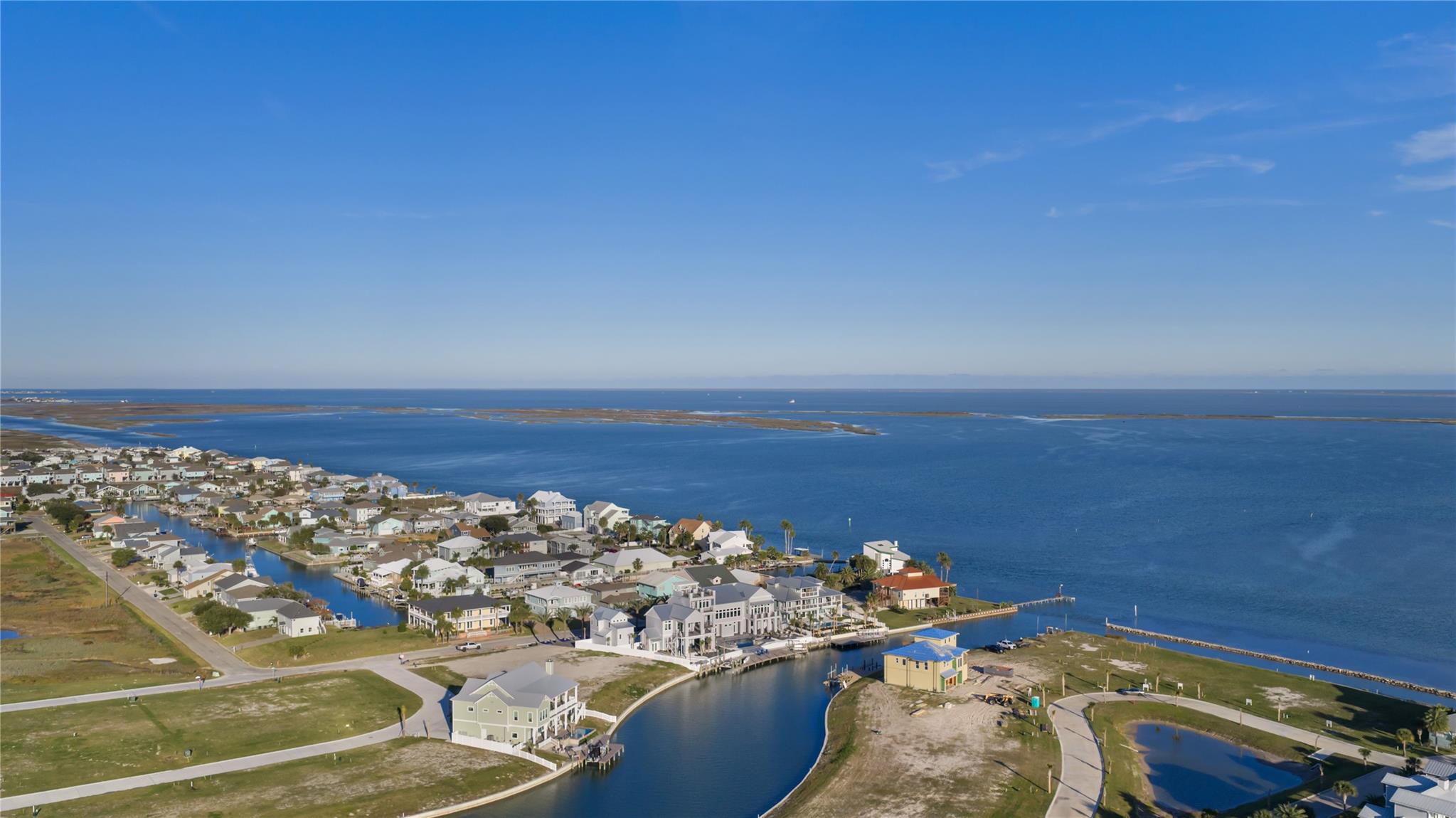 Image 7 of 40 For 305 Estes Dr