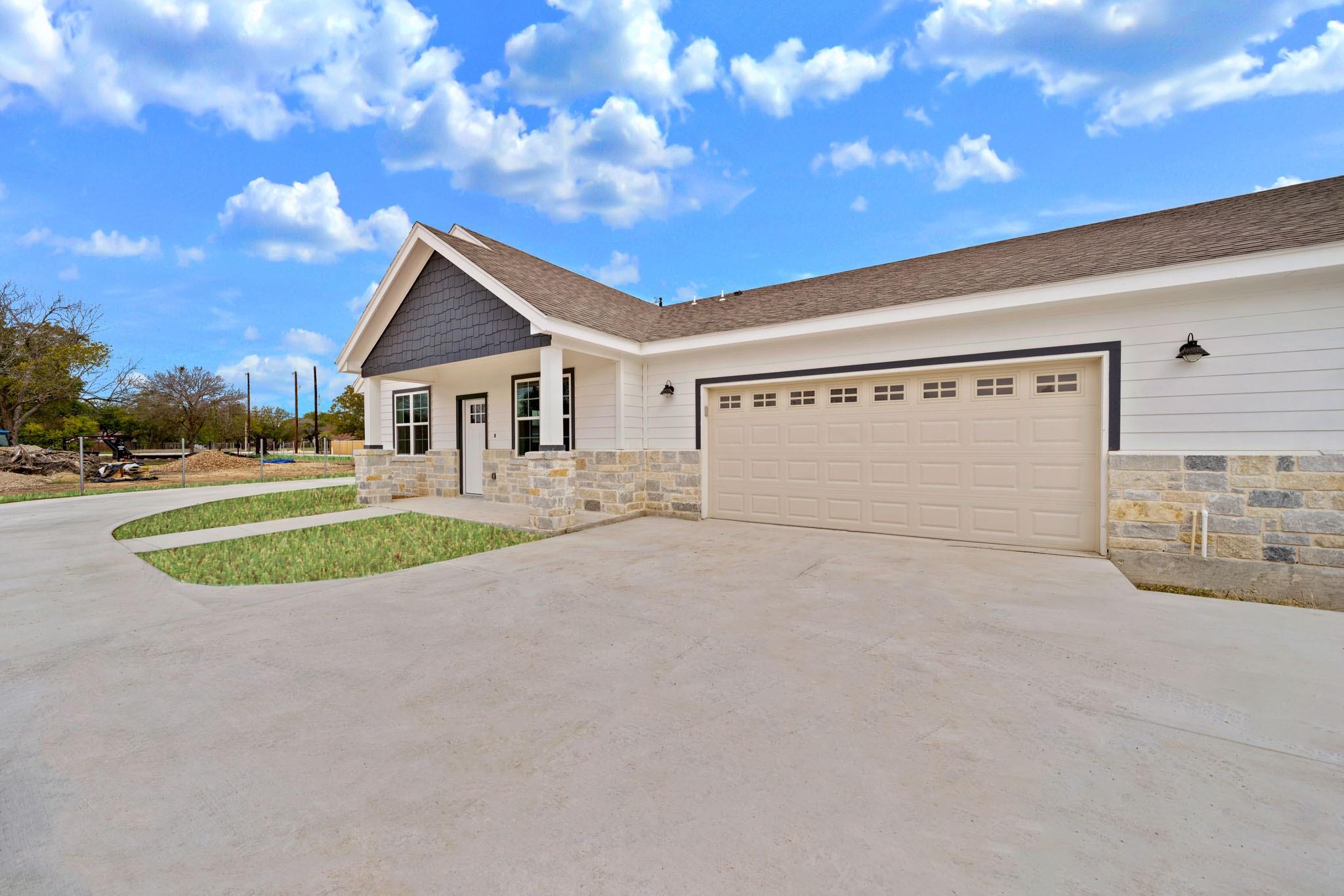 Image 2 of 17 For 224 Alves Ln 1