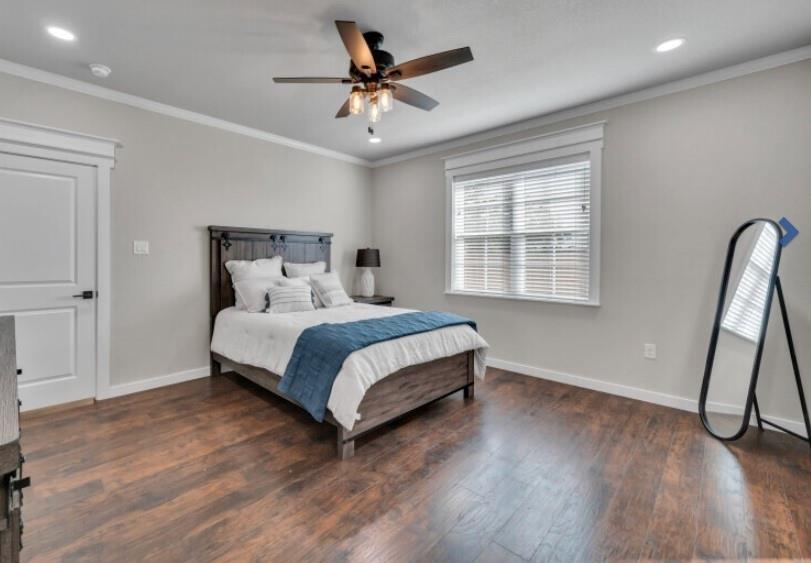 Image 9 of 17 For 224 Alves Ln 1