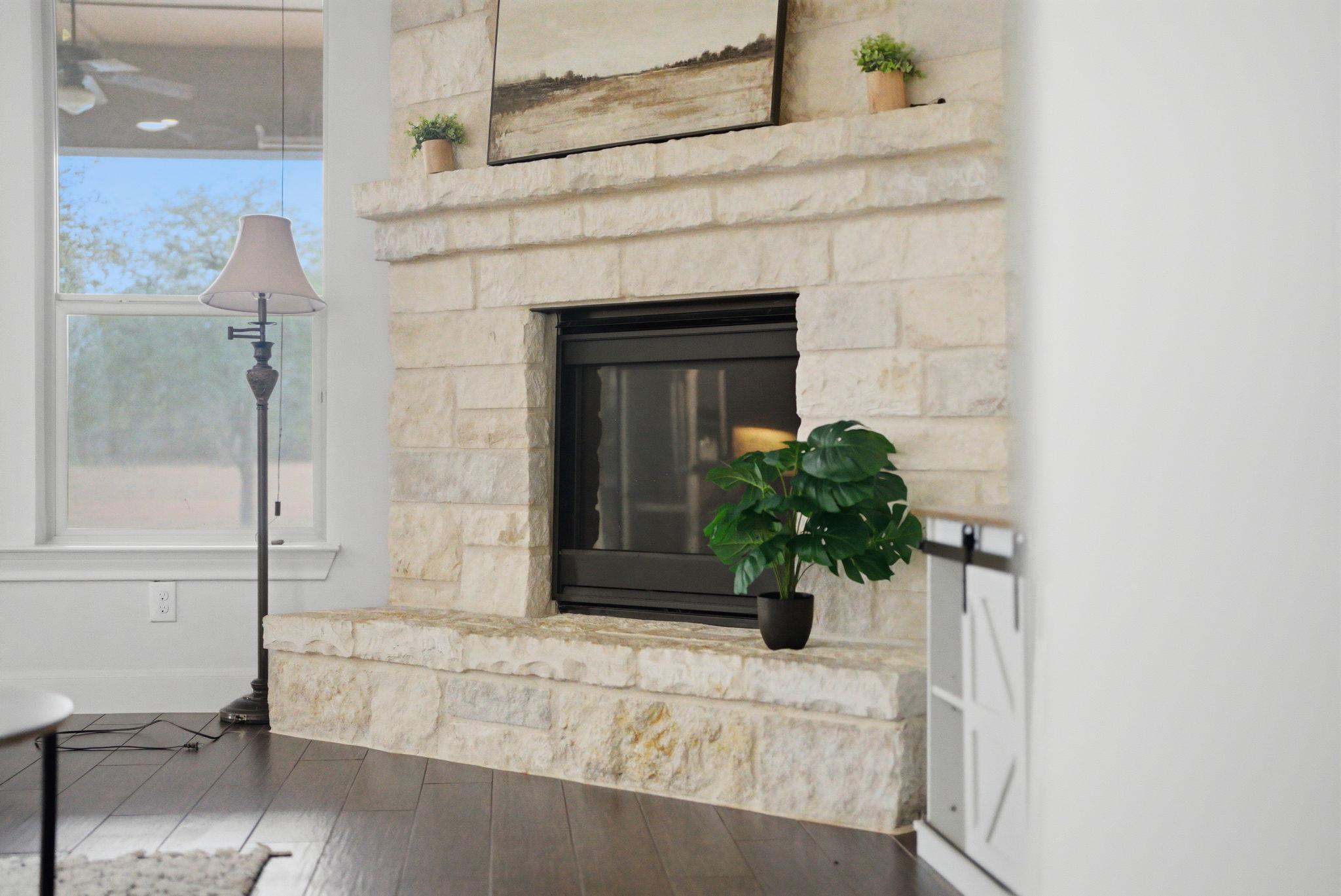 Image 6 of 21 For 728 Deer Run Way Way