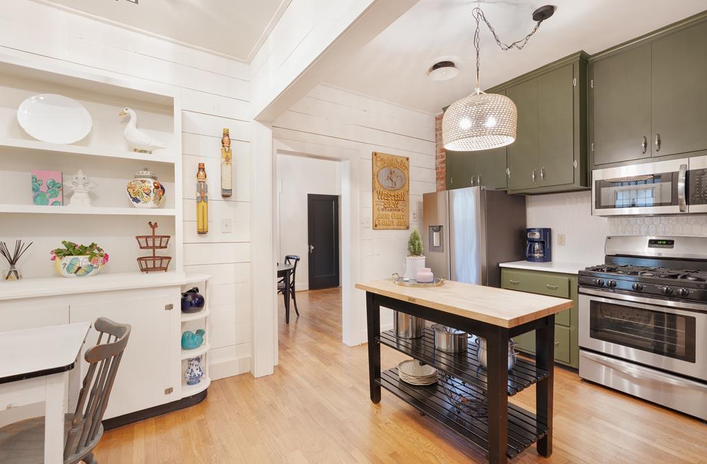 Image 12 of 34 For 129 Evergreen