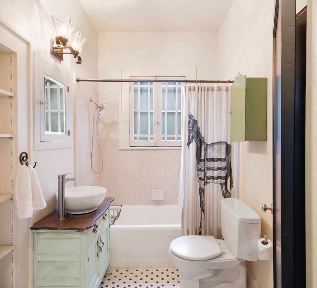 Image 15 of 34 For 129 Evergreen