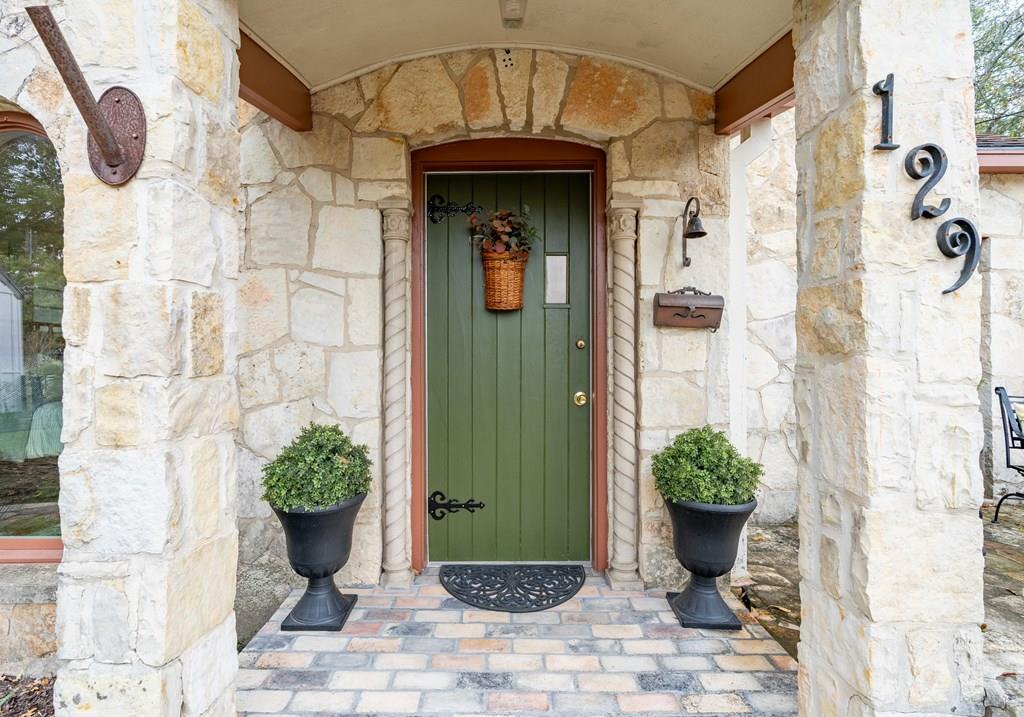 Image 2 of 34 For 129 Evergreen