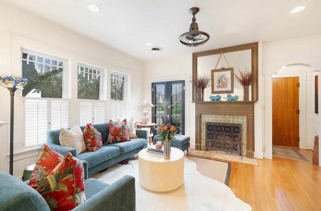 Image 9 of 34 For 129 Evergreen