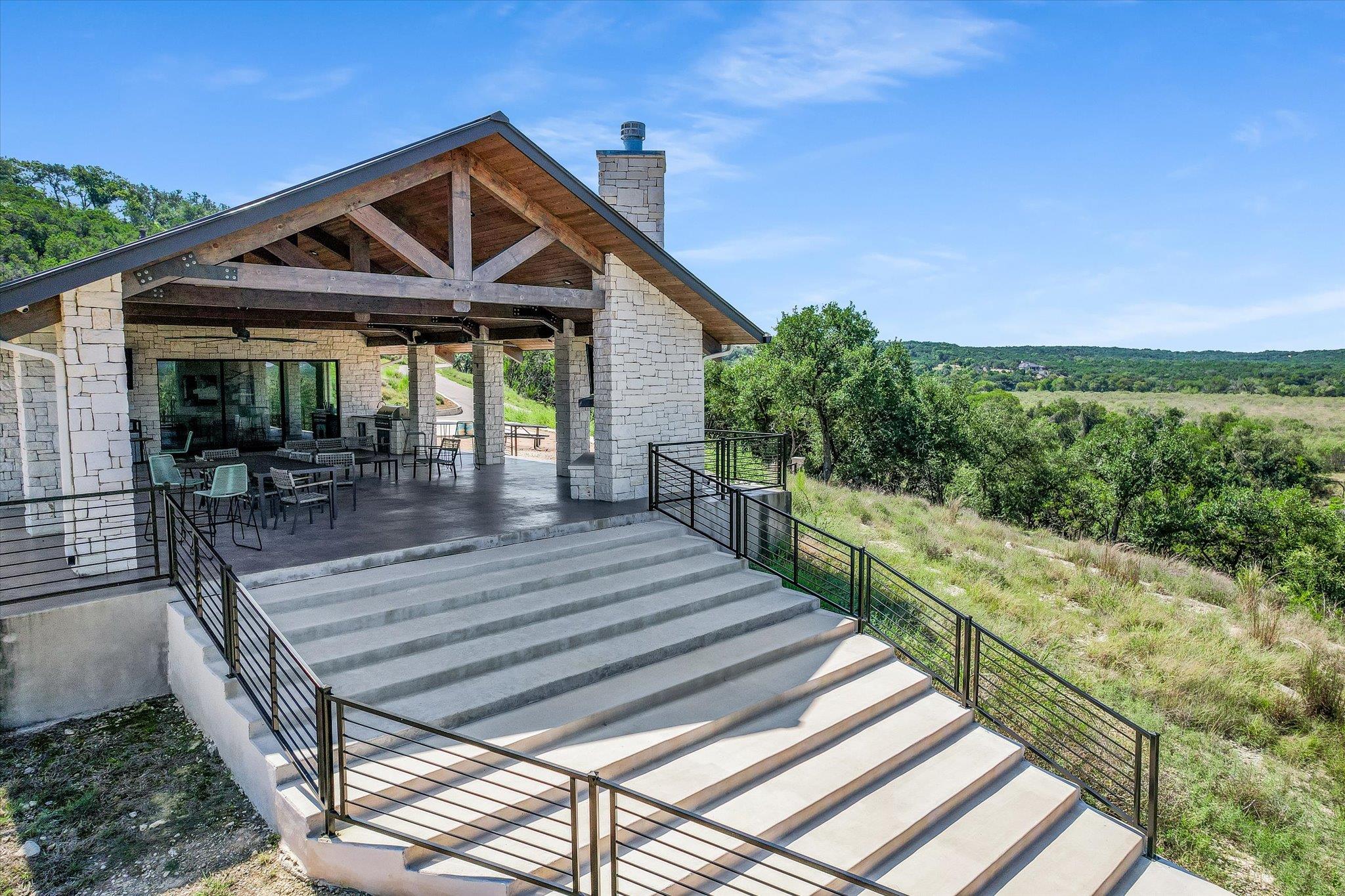 Image 11 of 16 For 2038 Paradise Pkwy