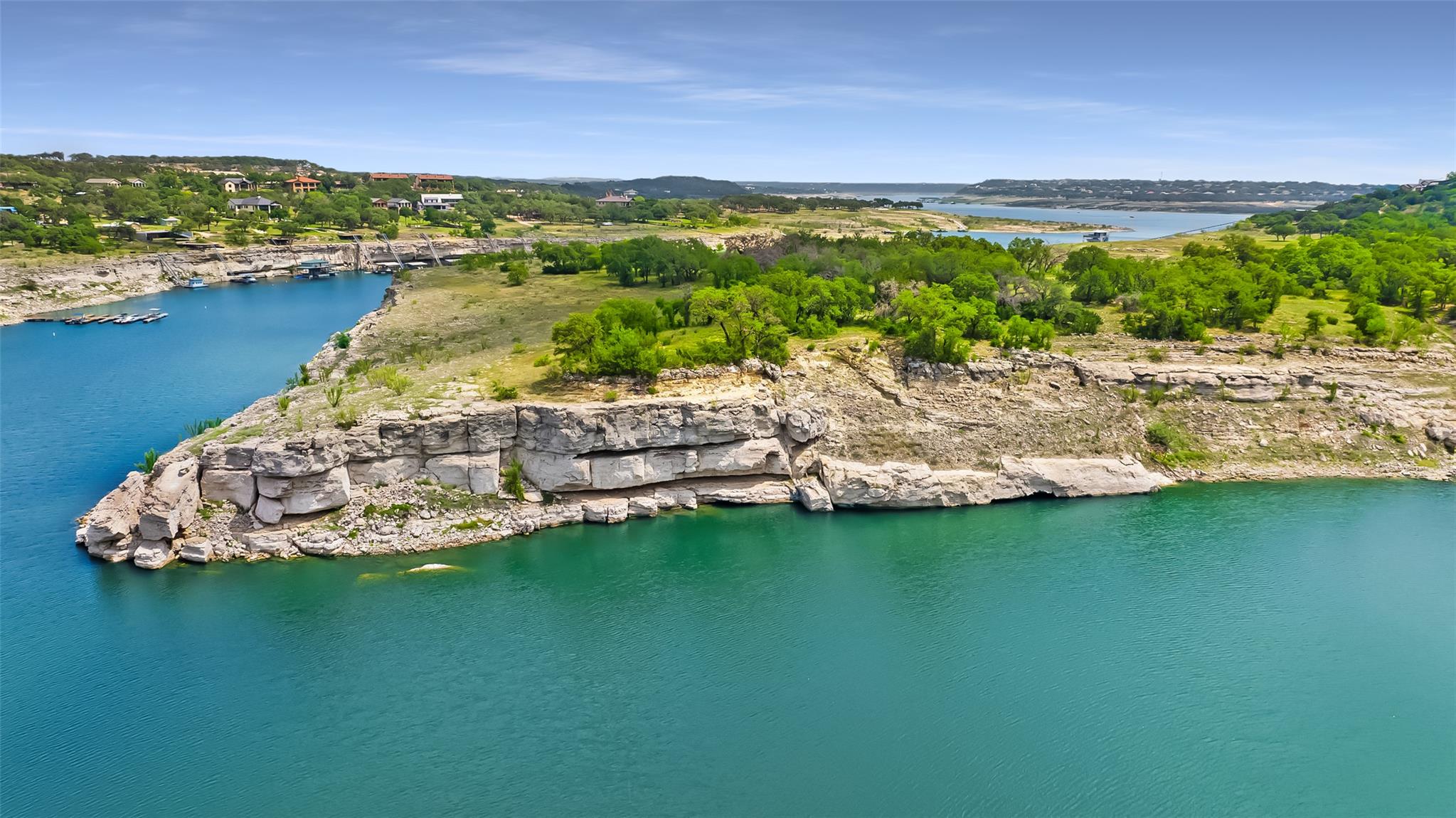 Image 14 of 26 For 19813 & 19817 Lakehurst Loop