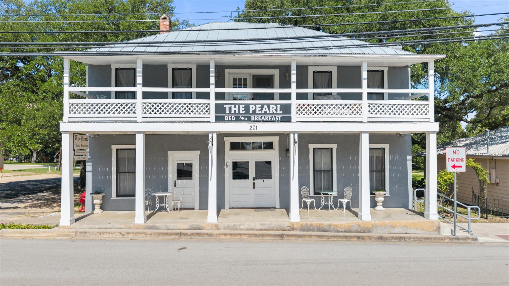 Details for 201 Nugent Ave, Johnson City, TX 78636