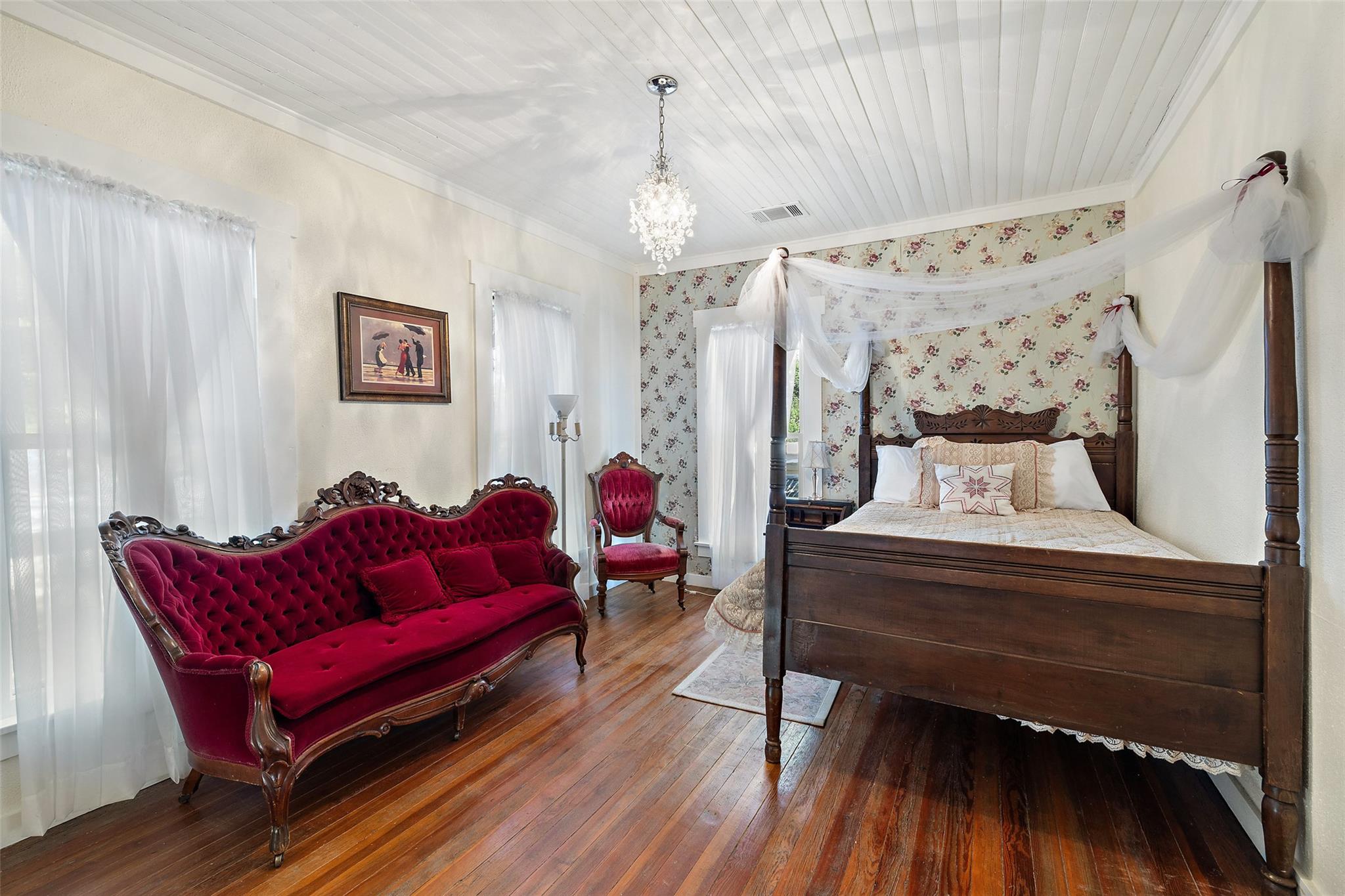 Image 21 of 35 For 201 Nugent Ave