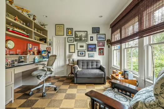 Image 21 of 38 For 311 Ridgewood Rd