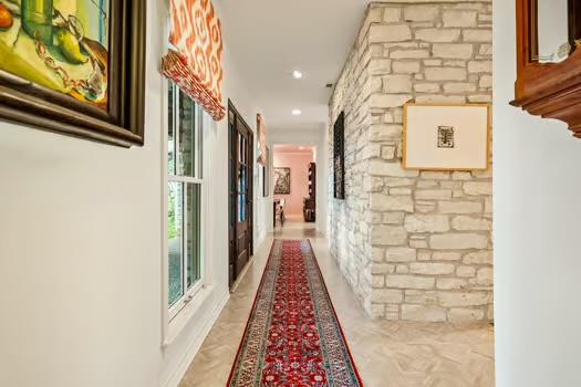 Image 4 of 38 For 311 Ridgewood Rd