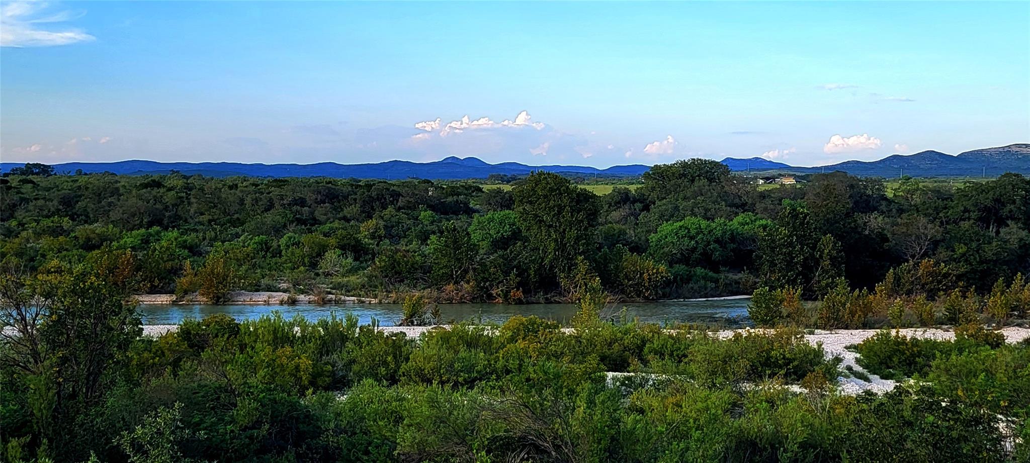 Details for 131 Private Rd 1024 Rd, Uvalde, TX 78801
