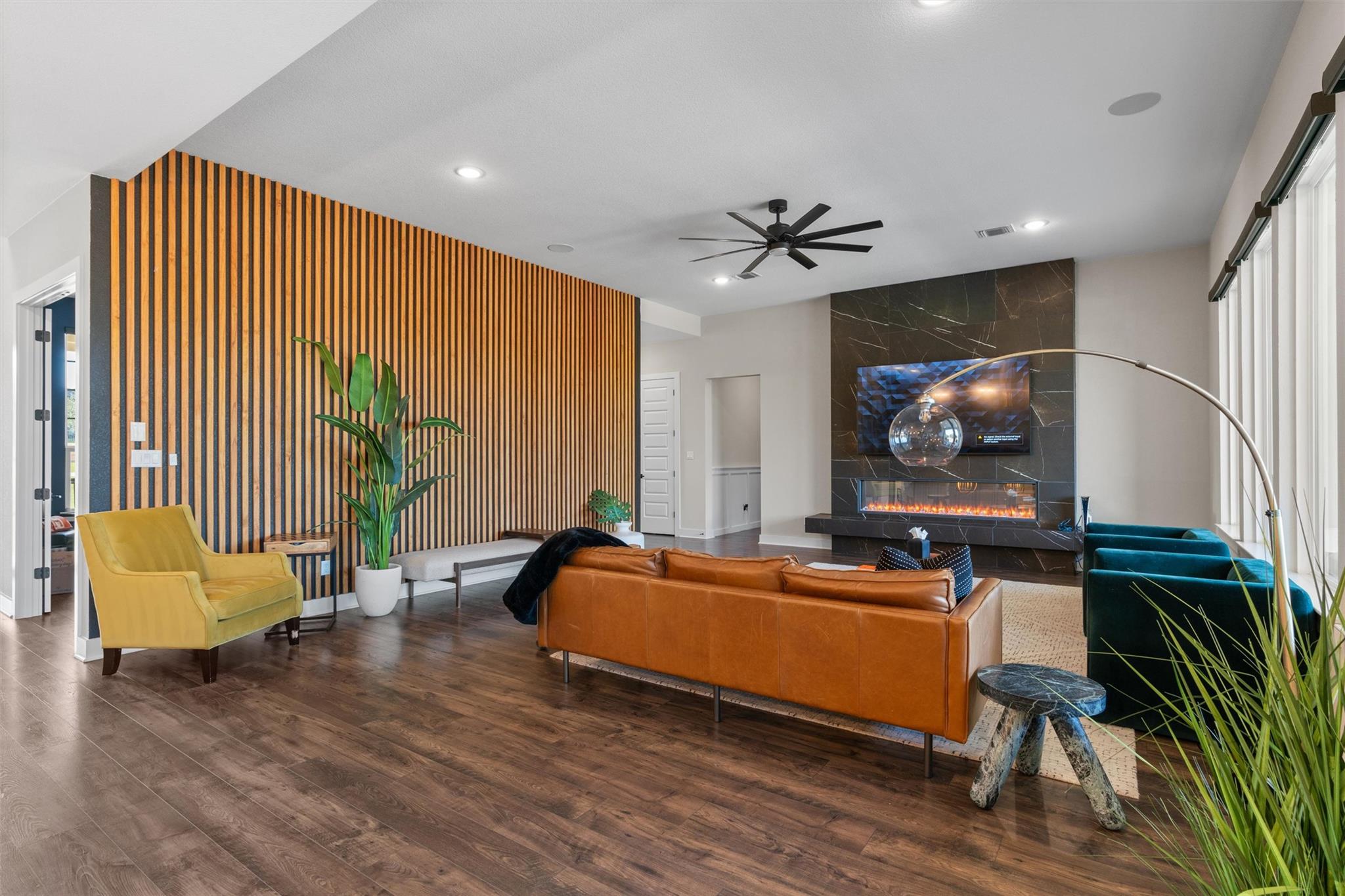 Image 11 of 40 For 1008 Eagle Point Dr