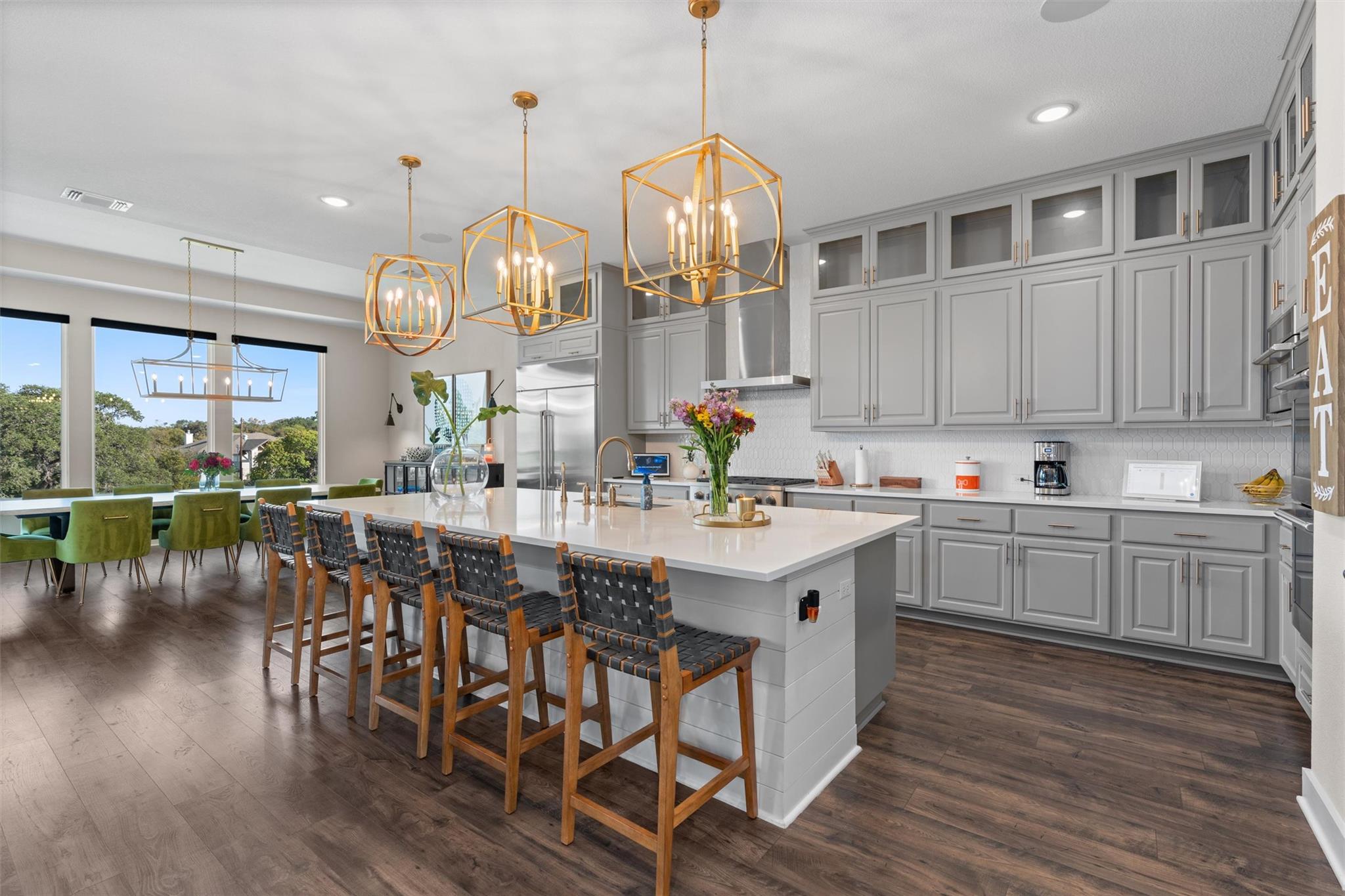 Image 8 of 40 For 1008 Eagle Point Dr