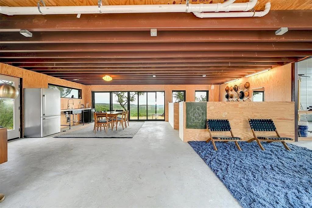 Image 4 of 27 For 640 Ghost Dancer