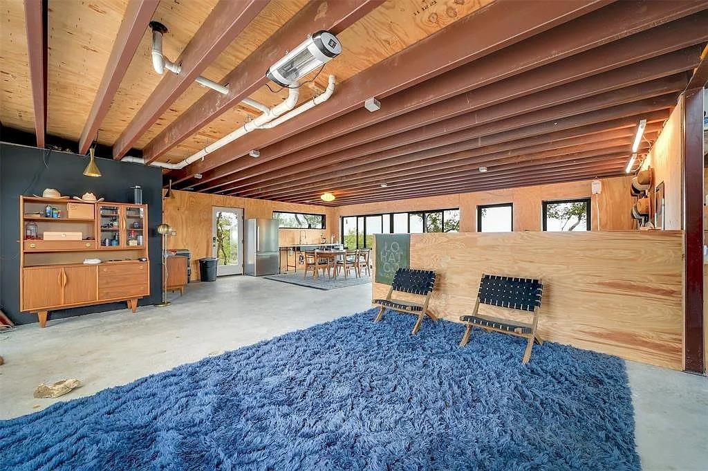 Image 5 of 27 For 640 Ghost Dancer