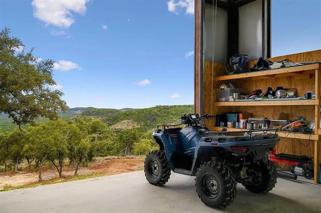 Image 9 of 27 For 640 Ghost Dancer