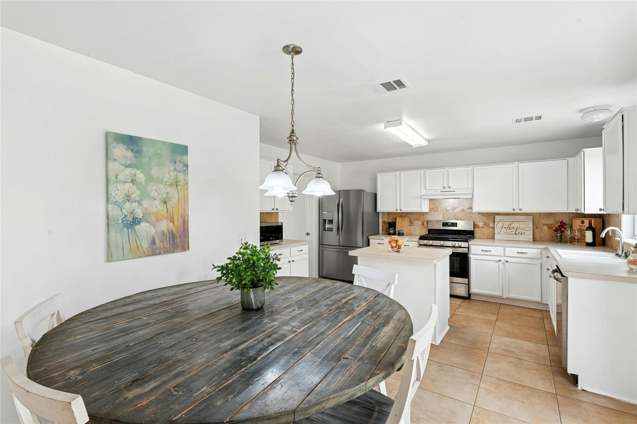 Image 10 of 34 For 13243 Woodthorn Way