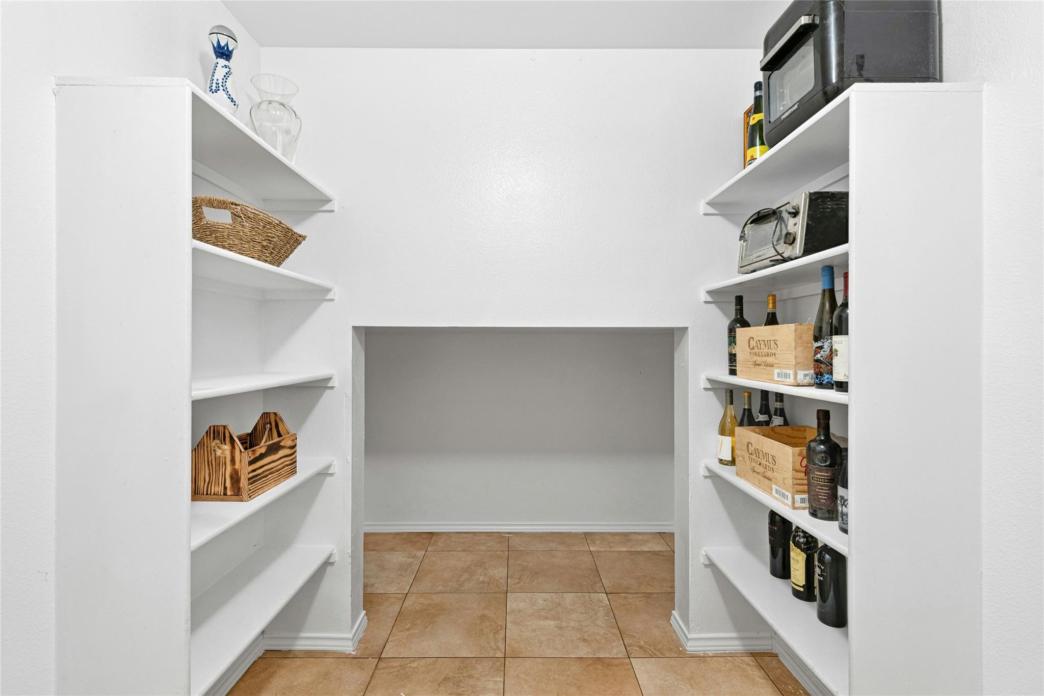 Image 14 of 34 For 13243 Woodthorn Way