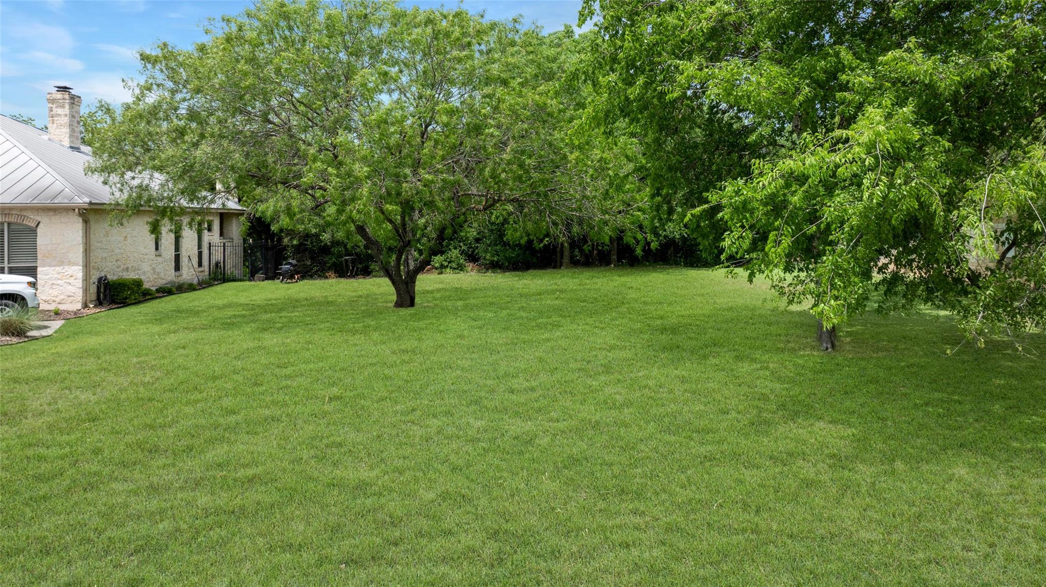 Image 9 of 13 For 1049 River Ter