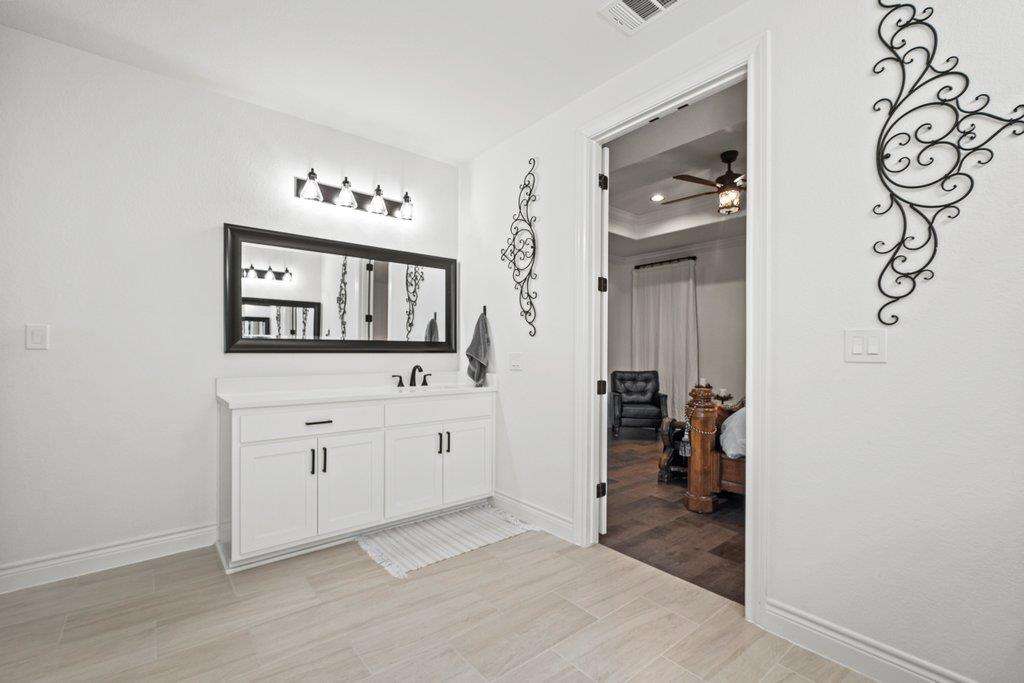 Image 14 of 29 For 267 Eagle Rock Rd