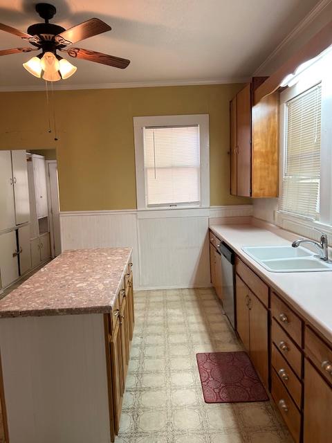 Image 4 of 9 For 413 Fowzer St