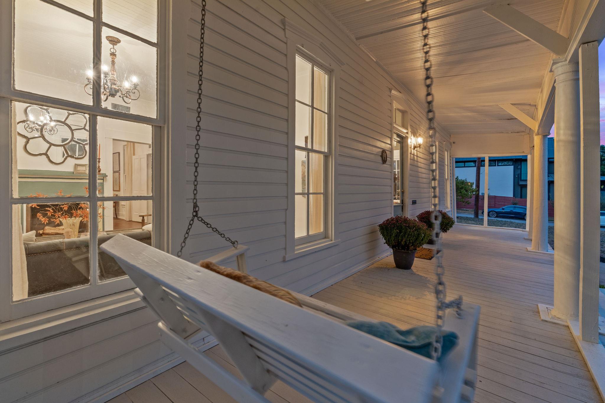 Image 35 of 39 For 810 13th St 