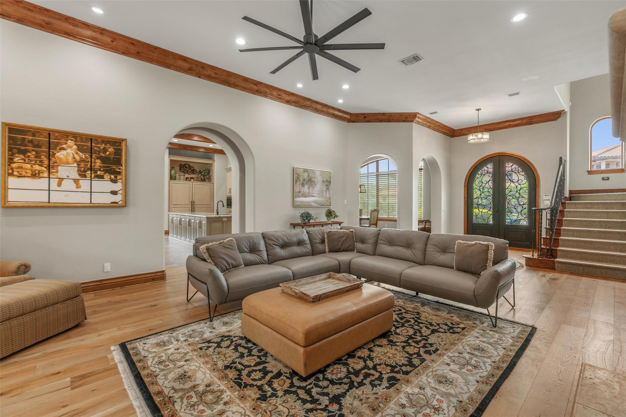 Image 7 of 40 For 4407 Island Cv