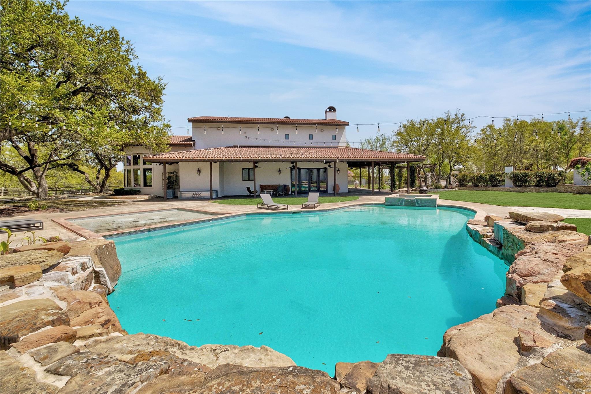 Image 32 of 40 For 9770 Fm 967  