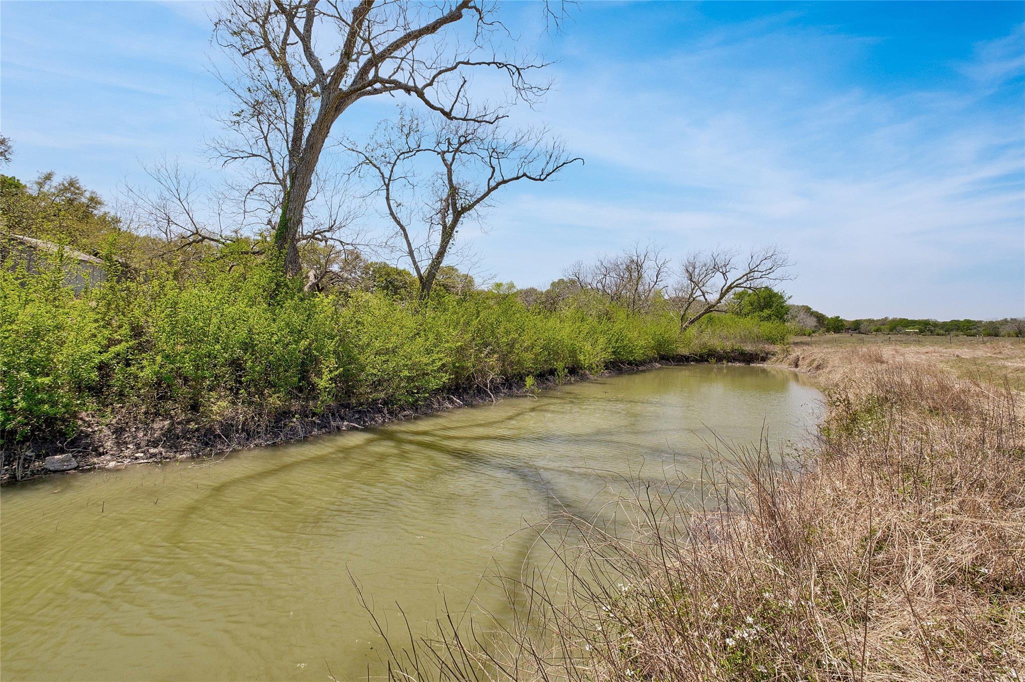 Image 38 of 40 For 9770 Fm 967  