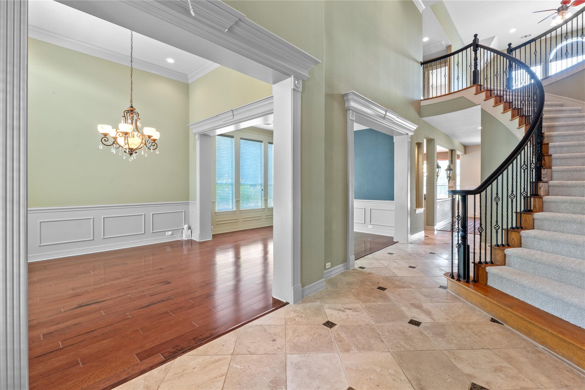 Image 15 of 37 For 15208 Sunningdale St