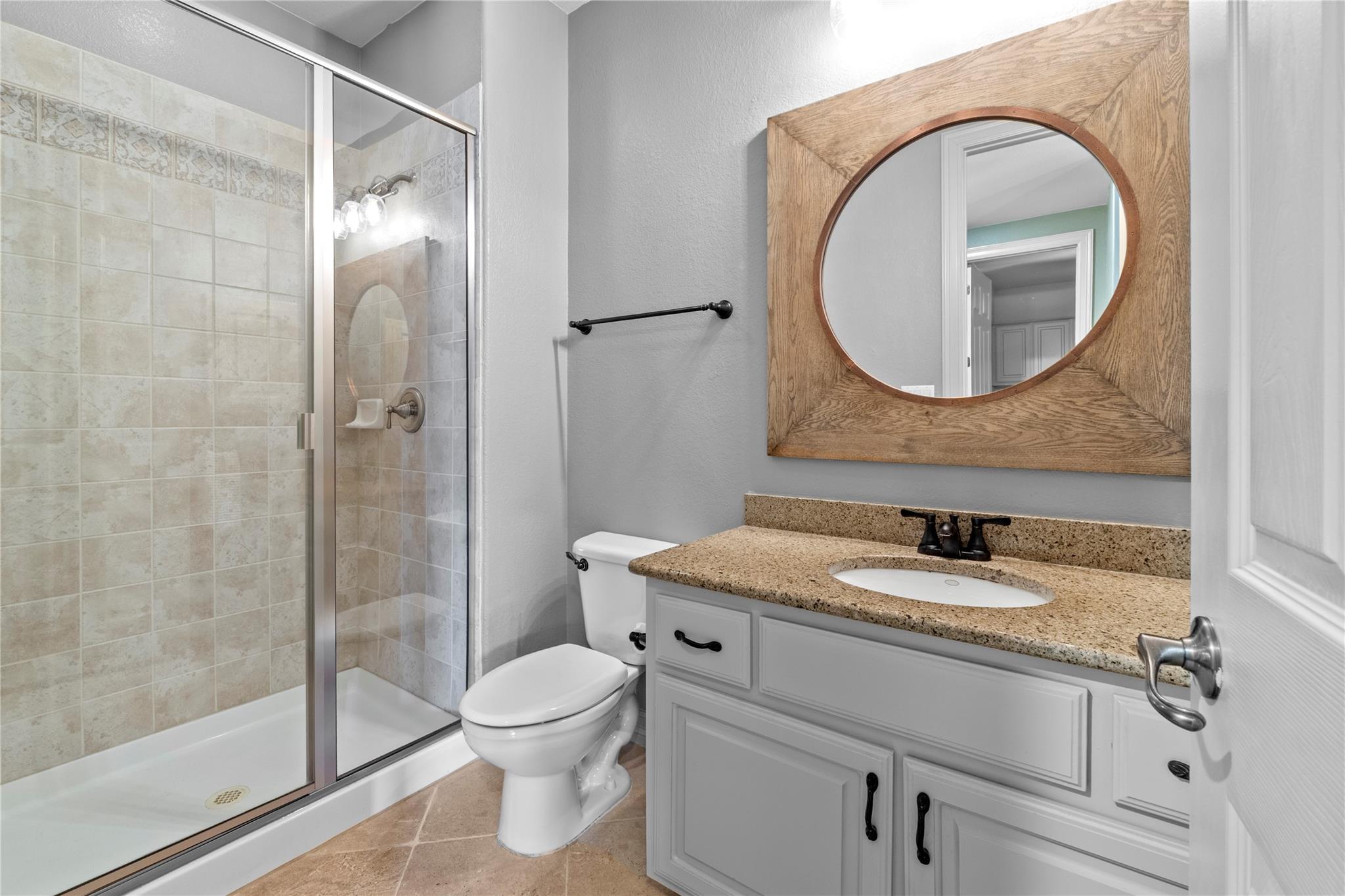 Image 28 of 37 For 15208 Sunningdale St