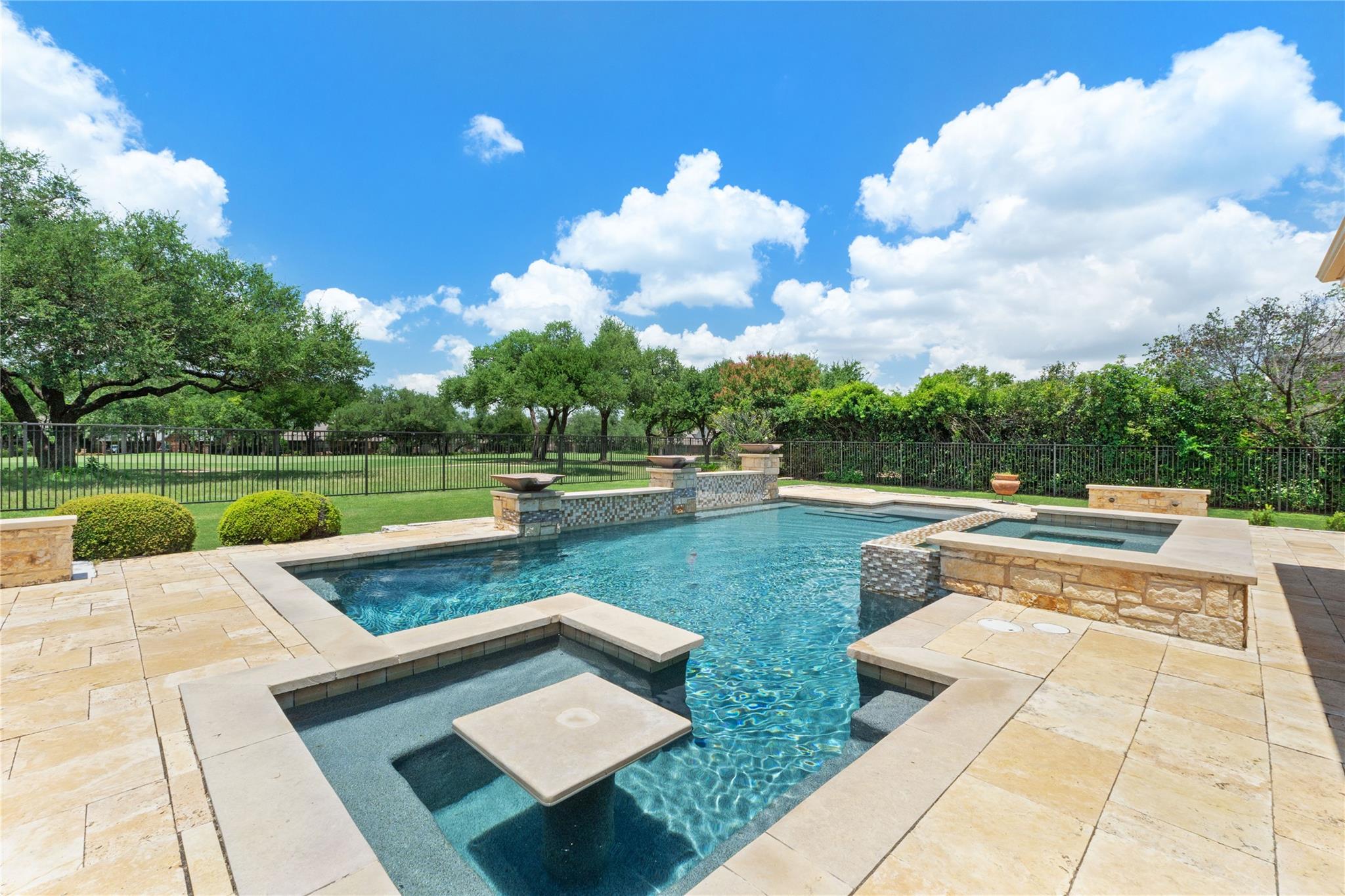 Image 31 of 37 For 15208 Sunningdale St