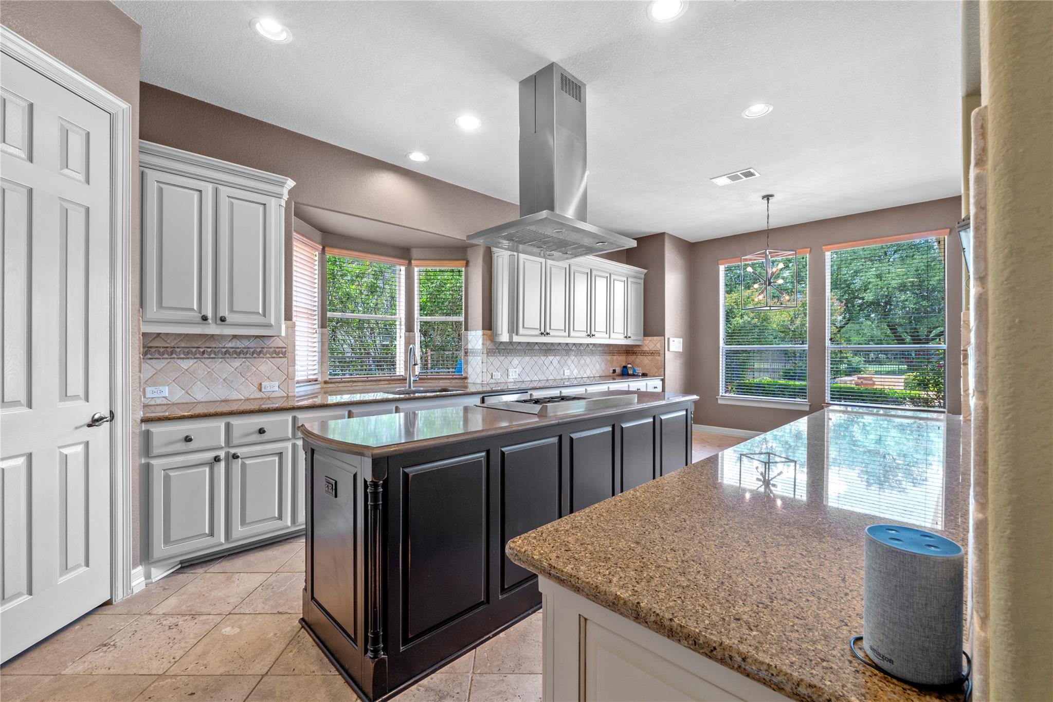 Image 9 of 37 For 15208 Sunningdale St