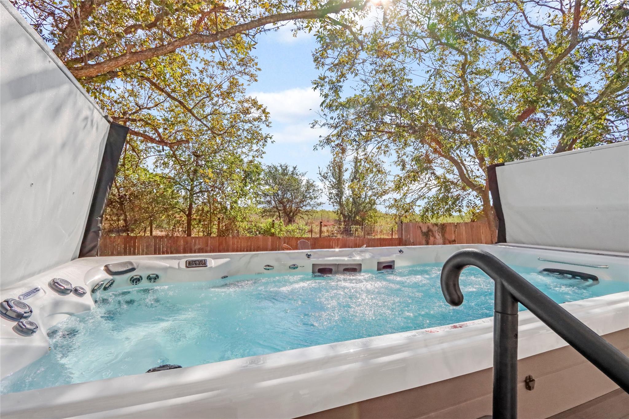 Details for 1088 Running Riv, New Braunfels, TX 78130