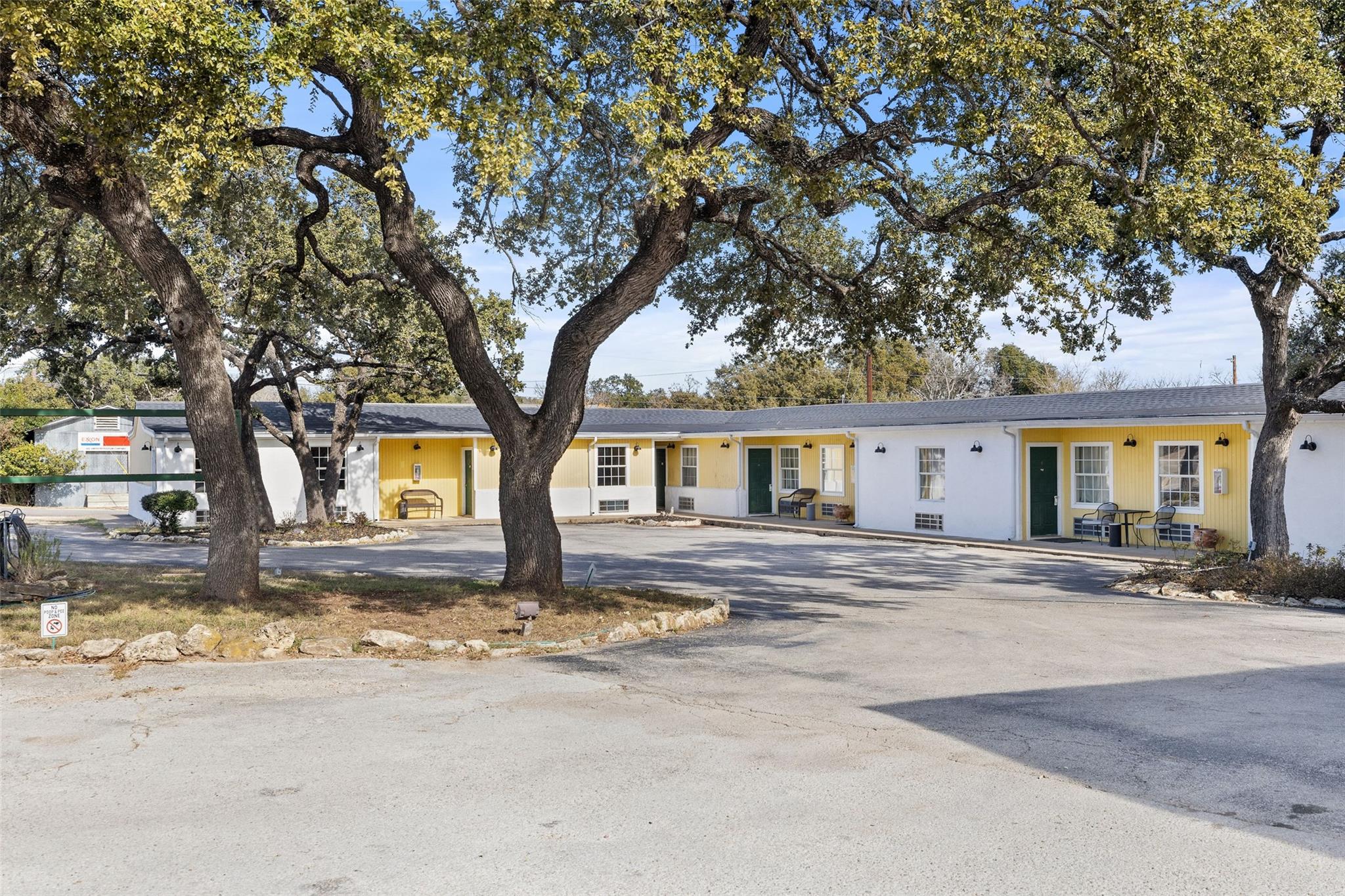 Image 9 of 11 For 1206 Main St