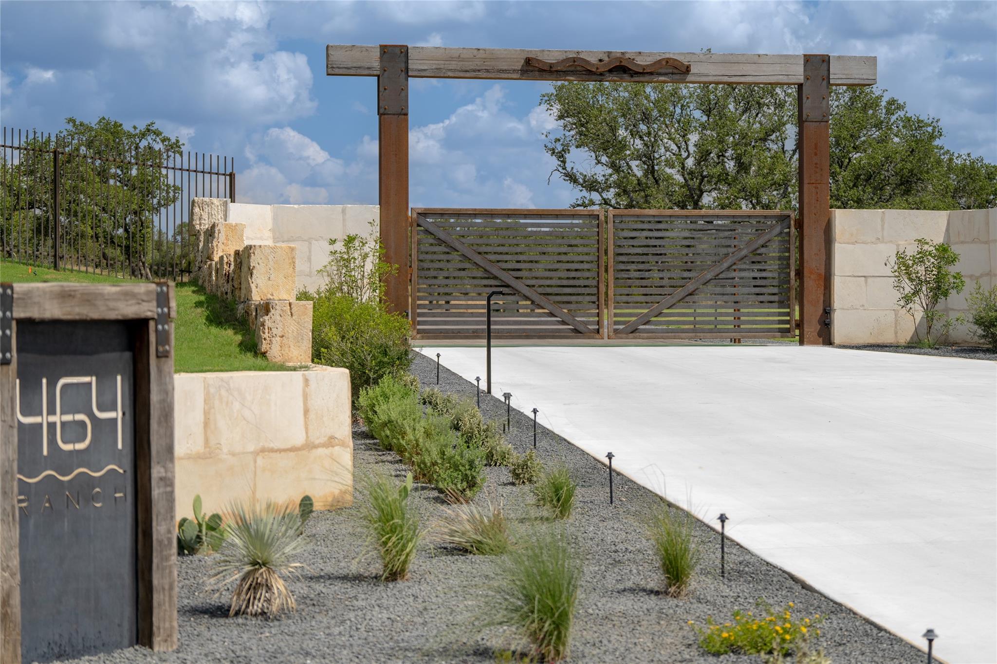 Image 18 of 21 For 60 Coastal Loop