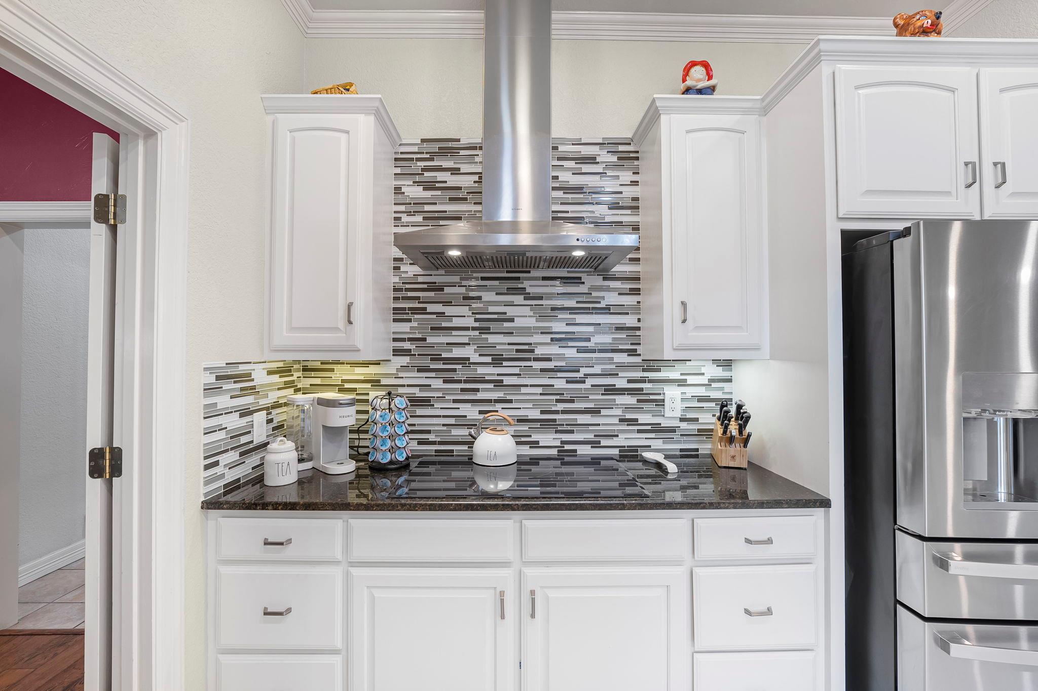 Image 12 of 33 For 810 Bluff Ridge Ct