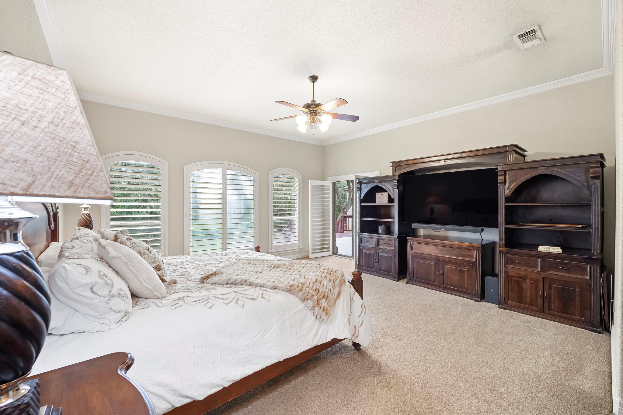 Image 22 of 33 For 810 Bluff Ridge Ct